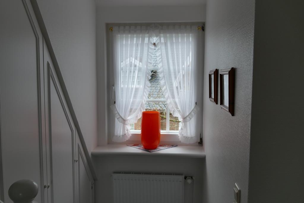 Kastanienhüs Apartment Westerland Habitación foto